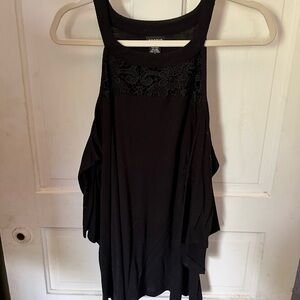 Cold shoulder top